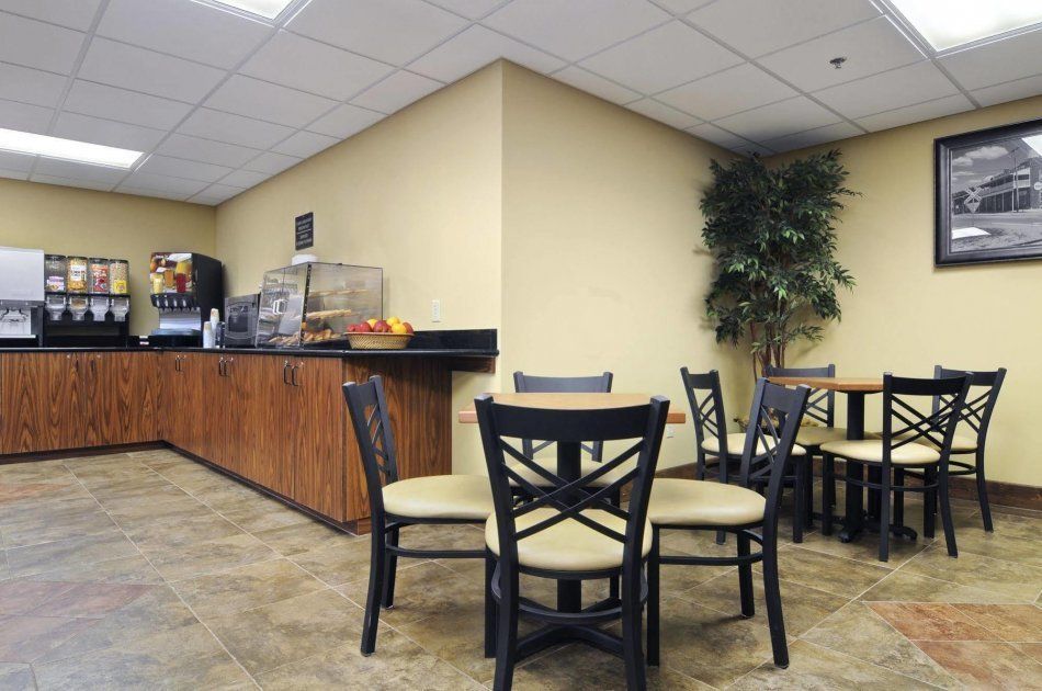 522 E Stratton Ave, Monterey, TN 38574